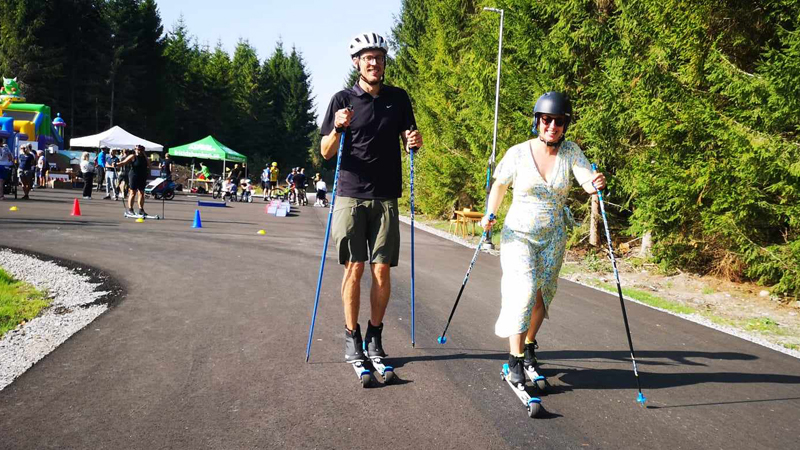 Rullskidåkning med sommarstil